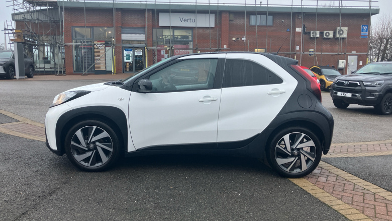 Toyota Aygo X 1.0 VVT-i Edge 5dr Petrol Hatchback